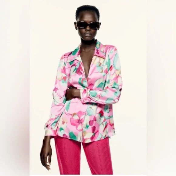 COPY - BLOGGER FAV! ZARA pink multicoloured floral printed satin effect blouse … - Picture 1 of 6